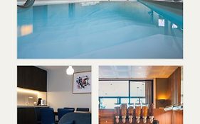 Studio-Hotel Apostroff